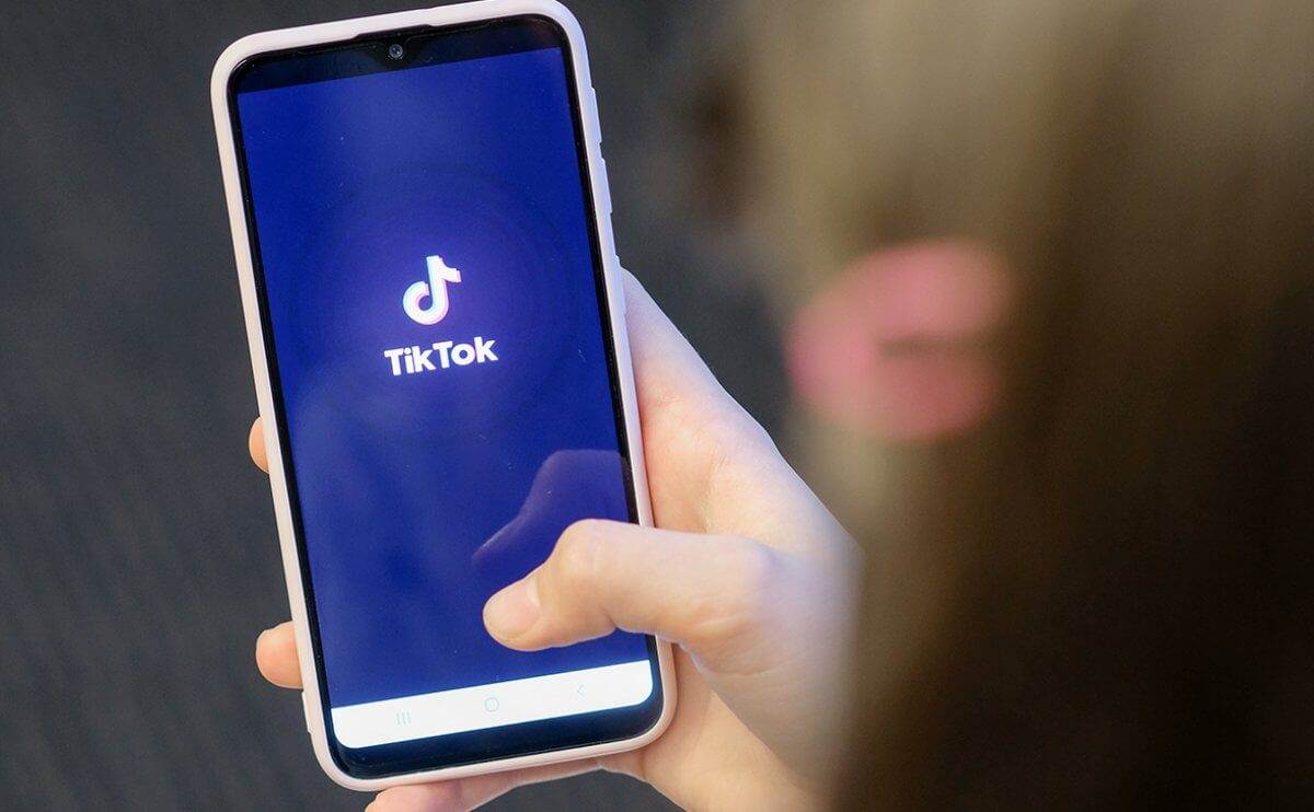 На TikTok подали в суд после смерти 10-летней девочки