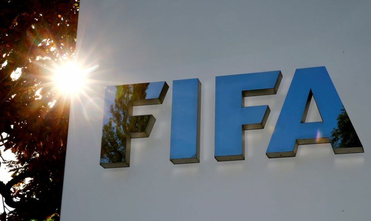 В FIFA предложили облегчить доступ трансгендеров к женским турнирам