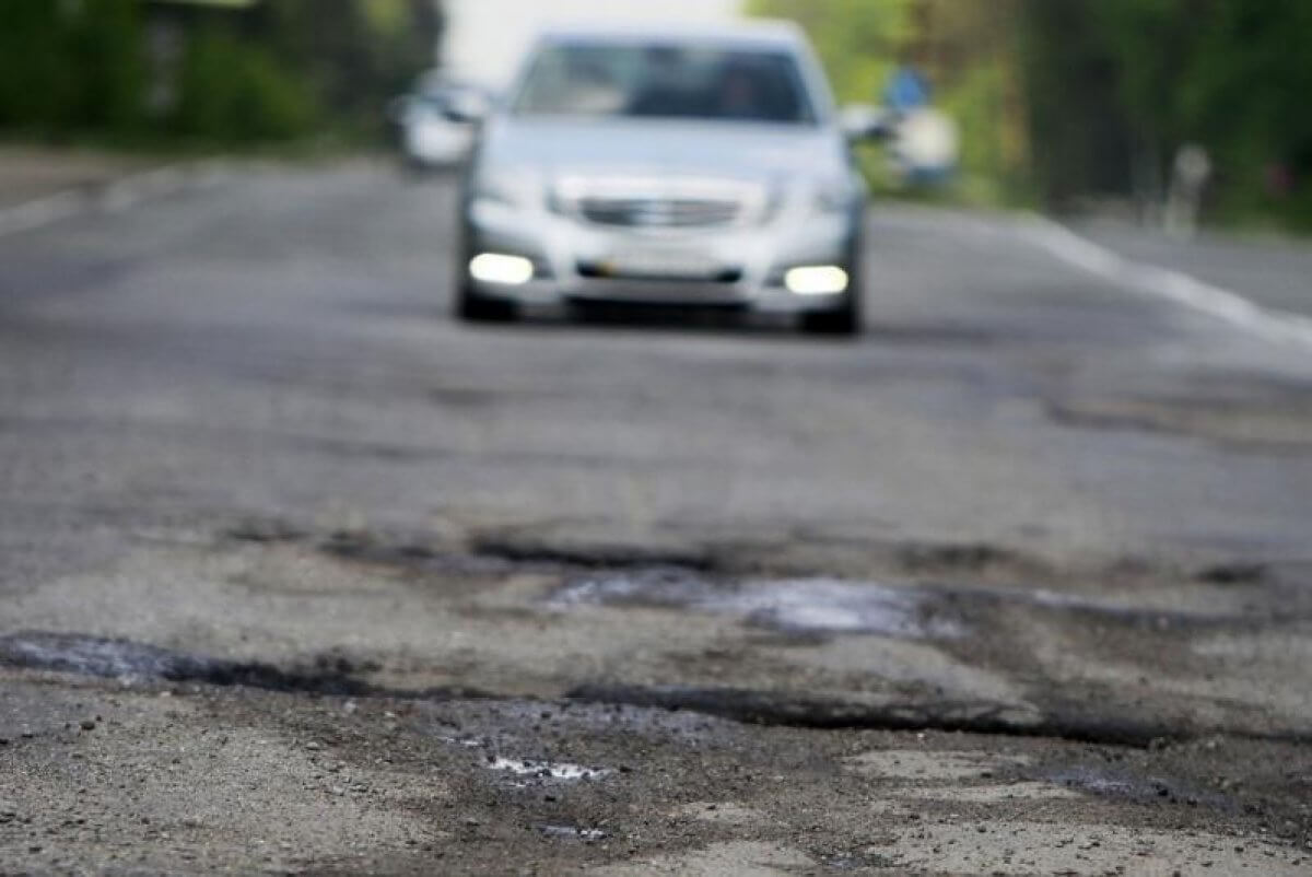 Казахстанцев призывают сообщать о коррупции в автодорожной отрасли