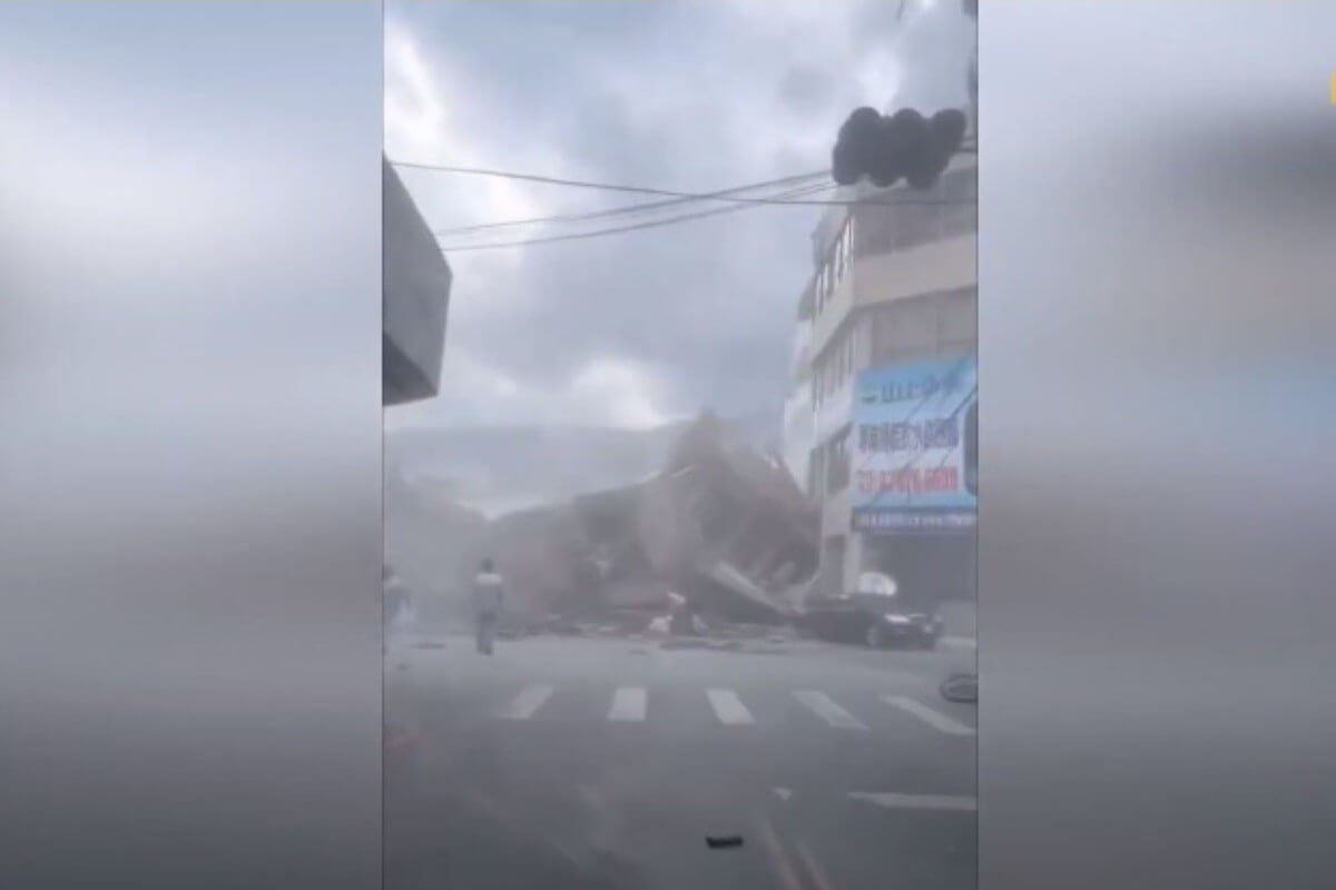 Опубликованы видео мощного землетрясения на Тайване и его последствий