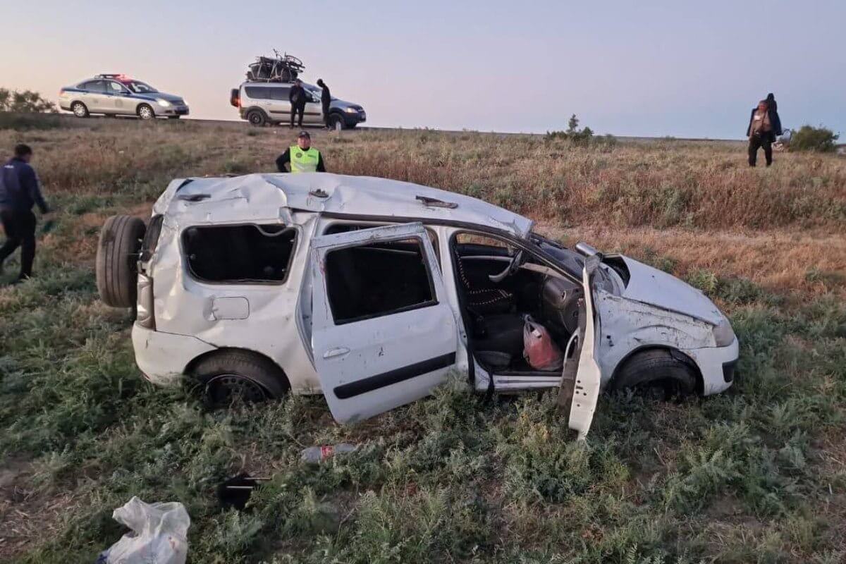 Два человека погибли за ночь в разных ДТП в Атырау (ФОТО)