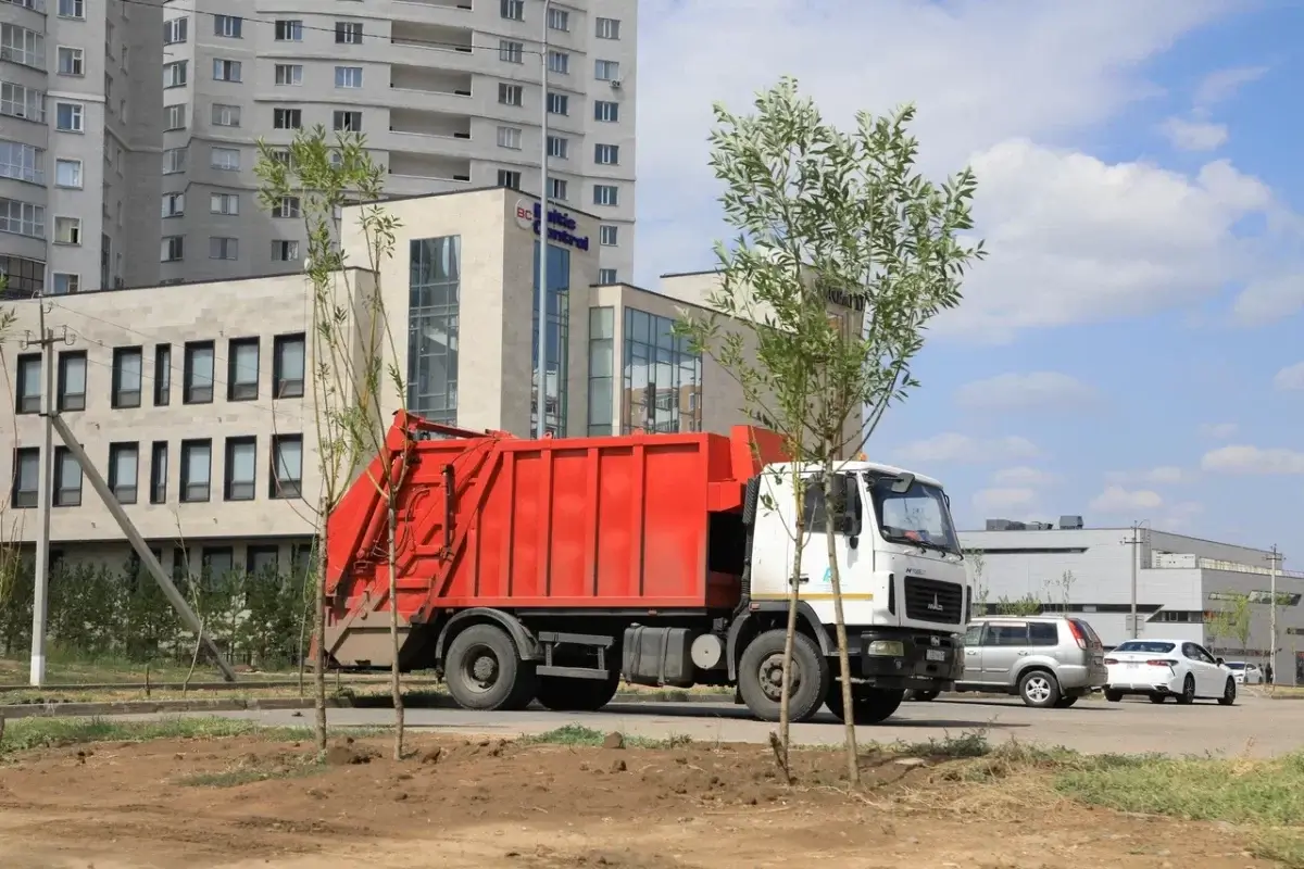 Скопление машин на казахстанской границе прокомментировали в КНБ