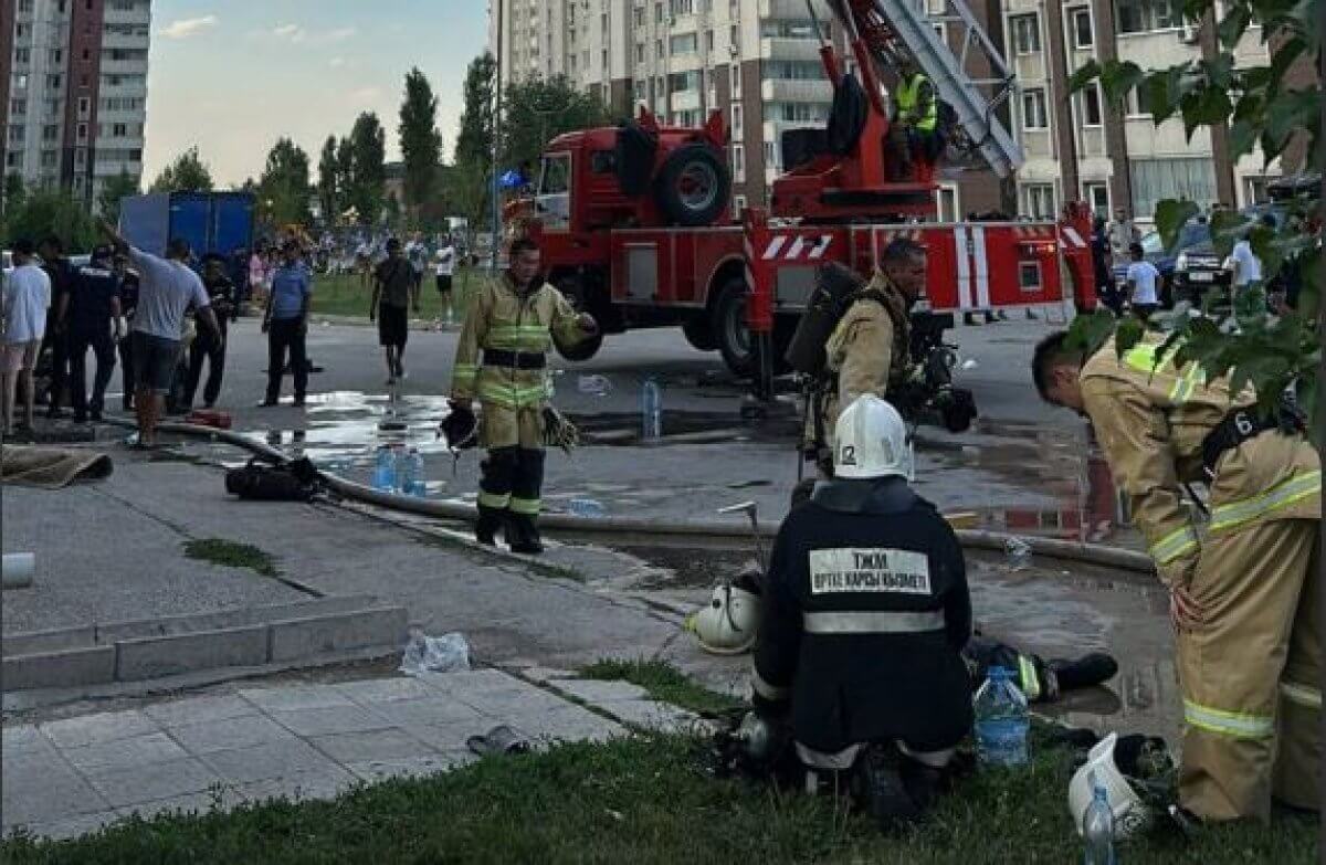 КНБ и прокуратура вошли в оперштаб по расследованию пожара в алматинском Аккенте