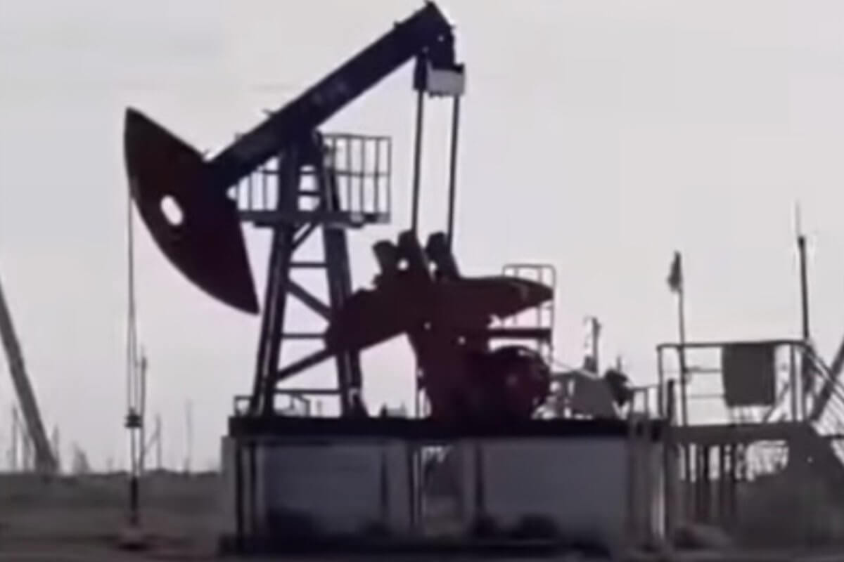 «Озенмунайгаз» приостановил добычу нефти в Мангистау (ВИДЕО)