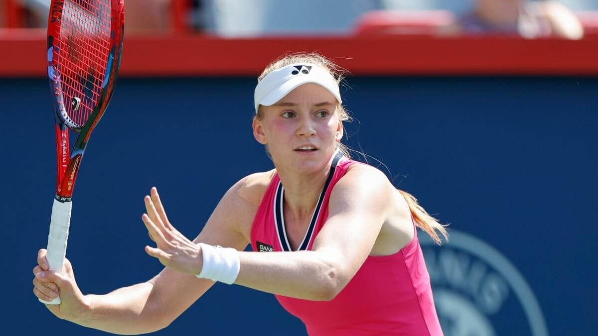 Елена Рыбакина опустилась на четвертое место в рейтинге WTA