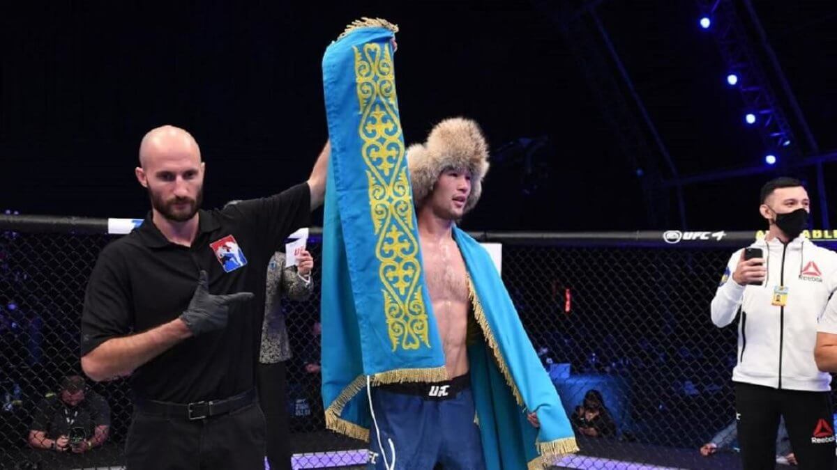 Казахстанским бойцам из UFC разрешат заходить в октагон с флагом РК