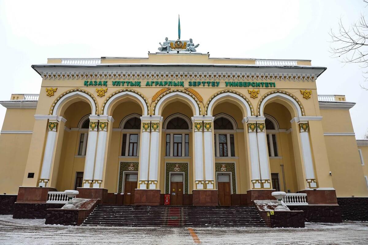 Многомиллионные хищения и мошенничество выявили в Аграрном университете в Алматы