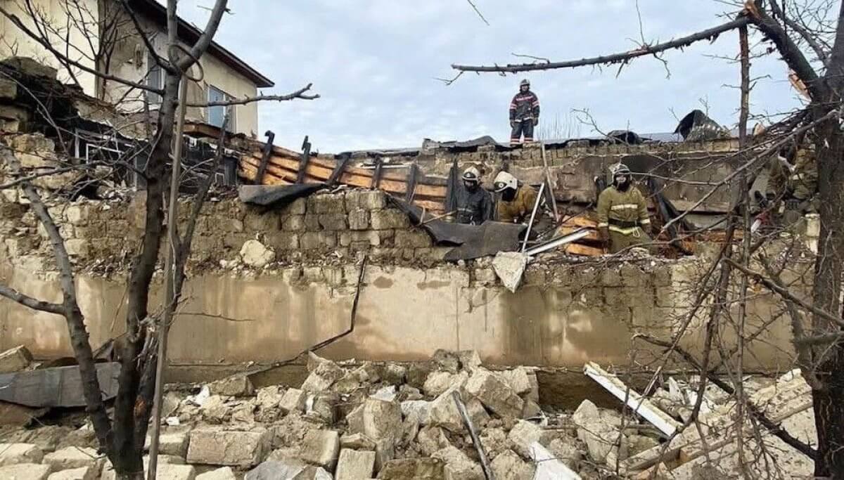 Скончался трехмесячный малыш, пострадавший при взрыве газа в Атырауской области