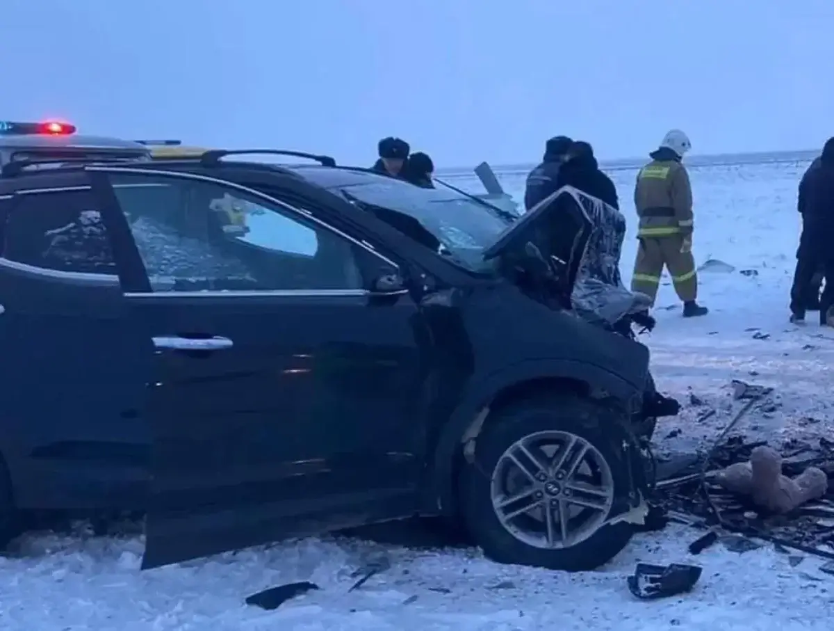 Годовалый малыш выжил в смертельной аварии в ЗКО