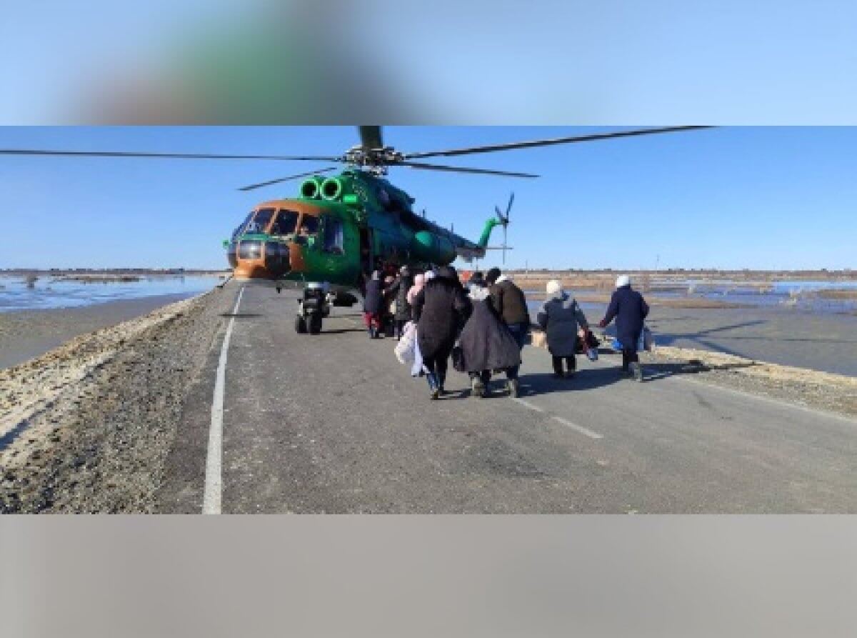 111 человек, в том числе 36 детей эвакуировали в Актюбинской области