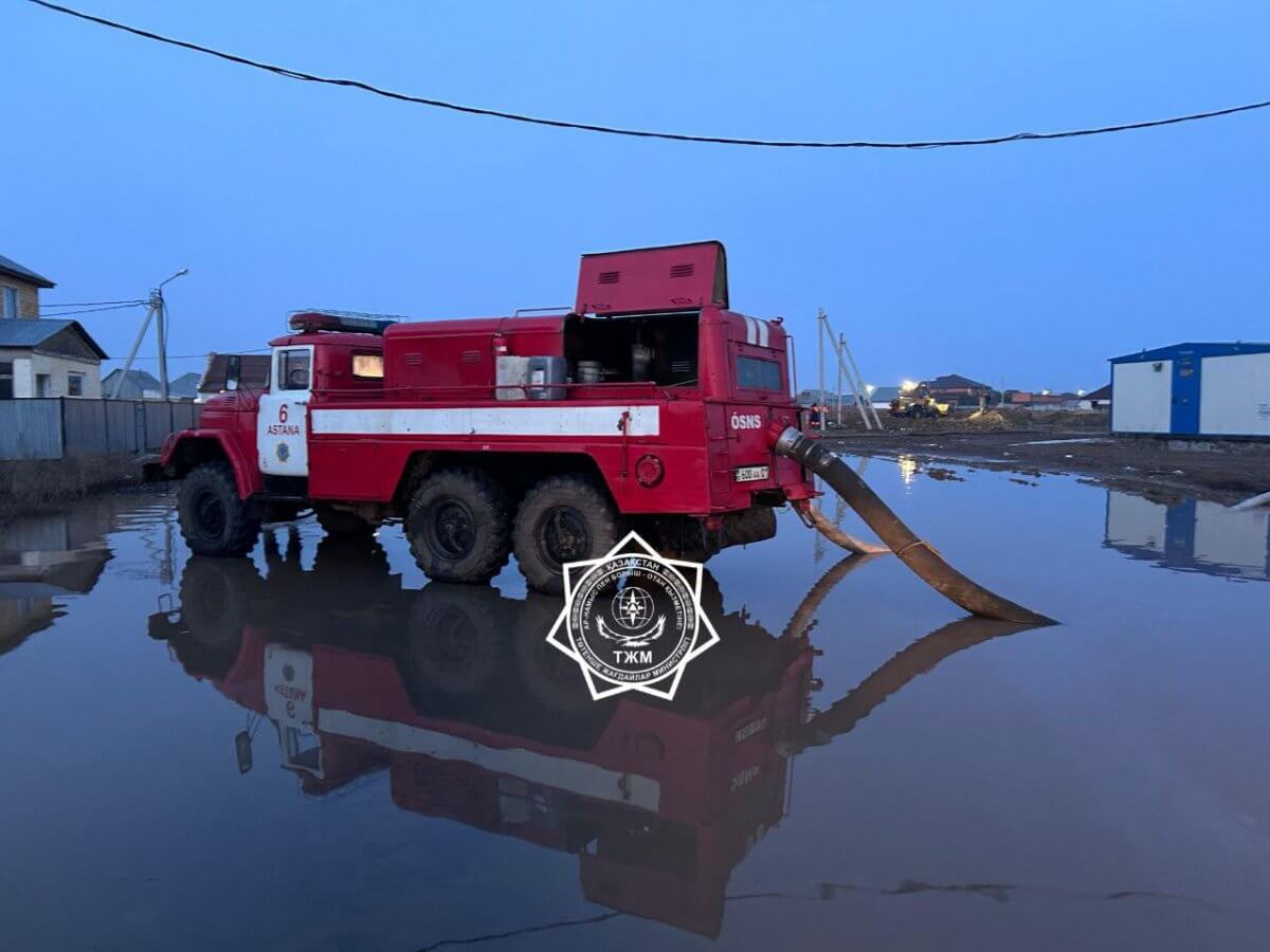 Талые воды подтопили село под Астаной