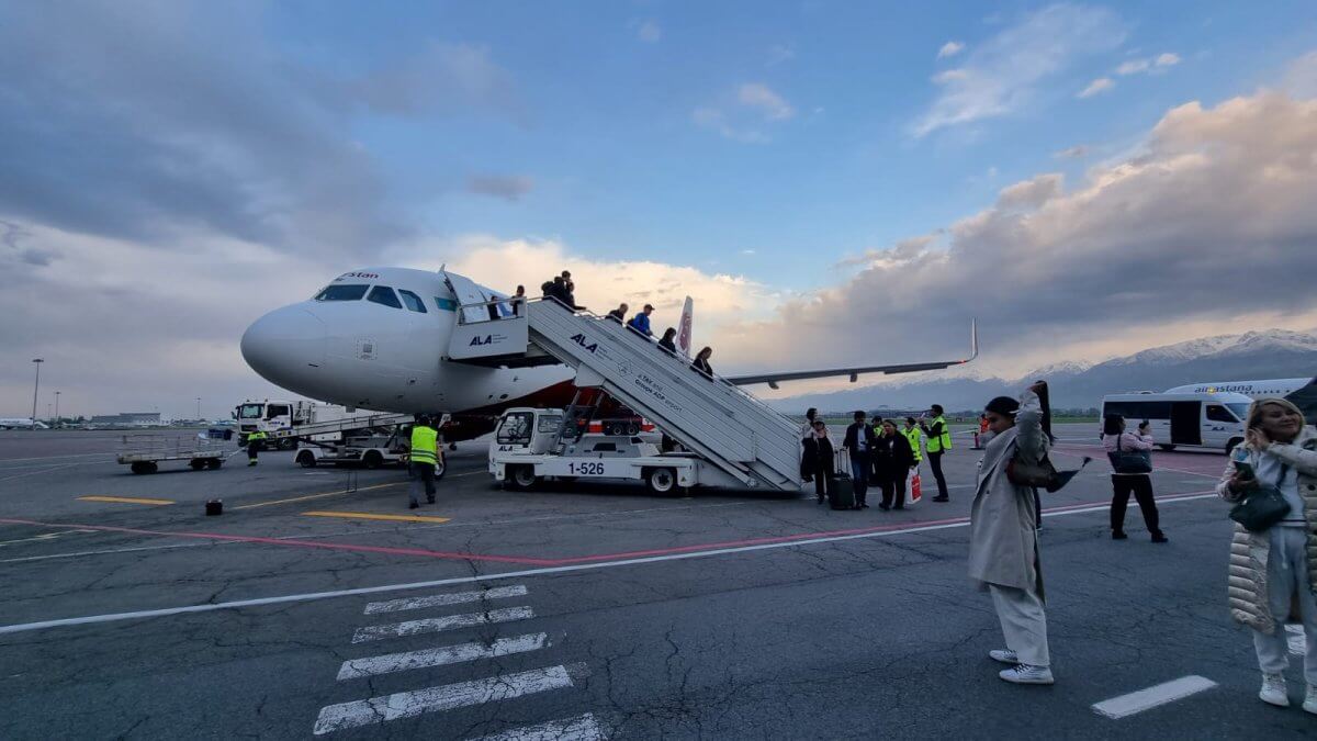 Air Astana и FlyArystan подвергнутся проверке после скандалов и отмен рейсов