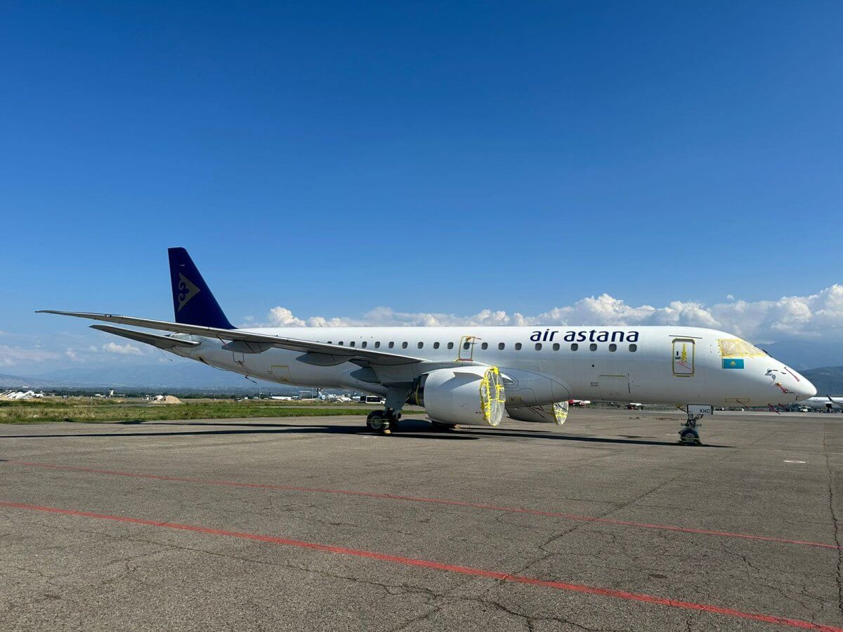 Сотрудница авиакомпании Air Astana нагрубила народной артистке Бибигуль Тулегеновой