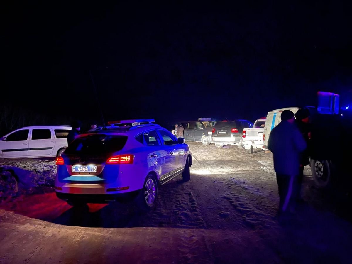 В ВКО при перевозке в грузовике сдетонировала взрывчатка, погибли два человека